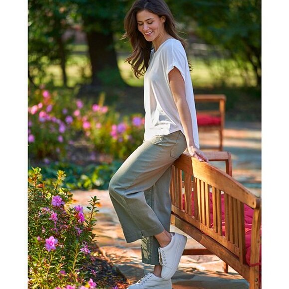 Hollywood Waist High-Rise Wide-Leg Patch Pocket Cropped Washed Aloe Jeans - Picture 6 of 6